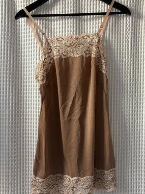 Vintage Orbit Ladybird Lingerie brown lace nylon union label mini slip dress 32